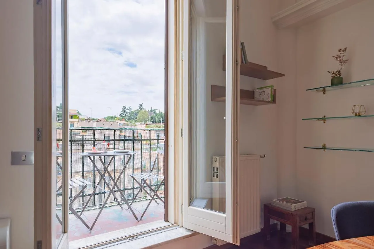 Apartment Colosseum Loft - Zeno 12 Rome Italy
